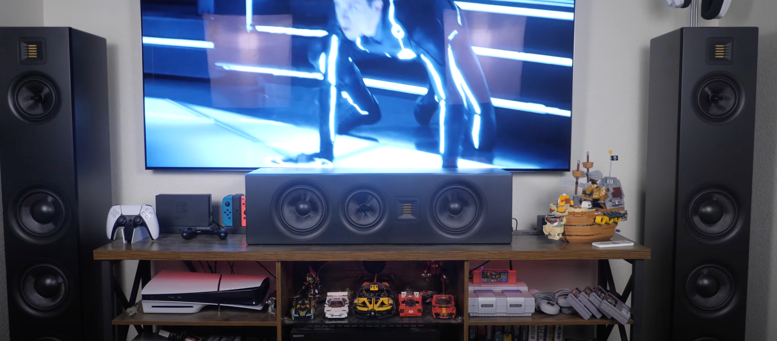 The Hifi Brothers Review the Airmotiv XT2 and XC2 Loudspeakers!