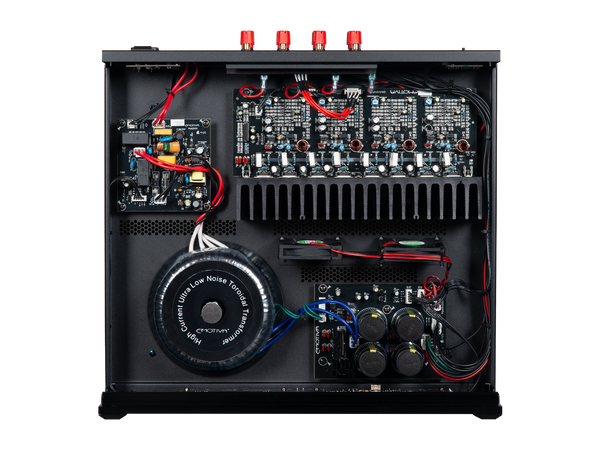 Flexible Signal Connections and Power Options