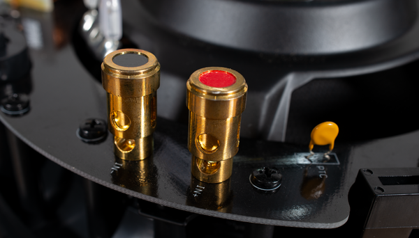 Precision Engineered Mounting Mechanism